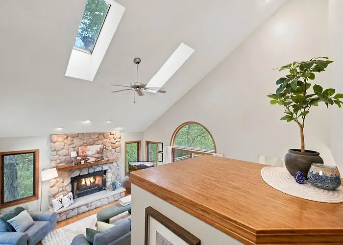 Ferienhaus Hot Tub, Movie Room, 3 King Suites, 2 Fireplaces